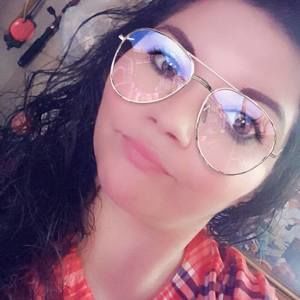 Meet your Posher, Jenn